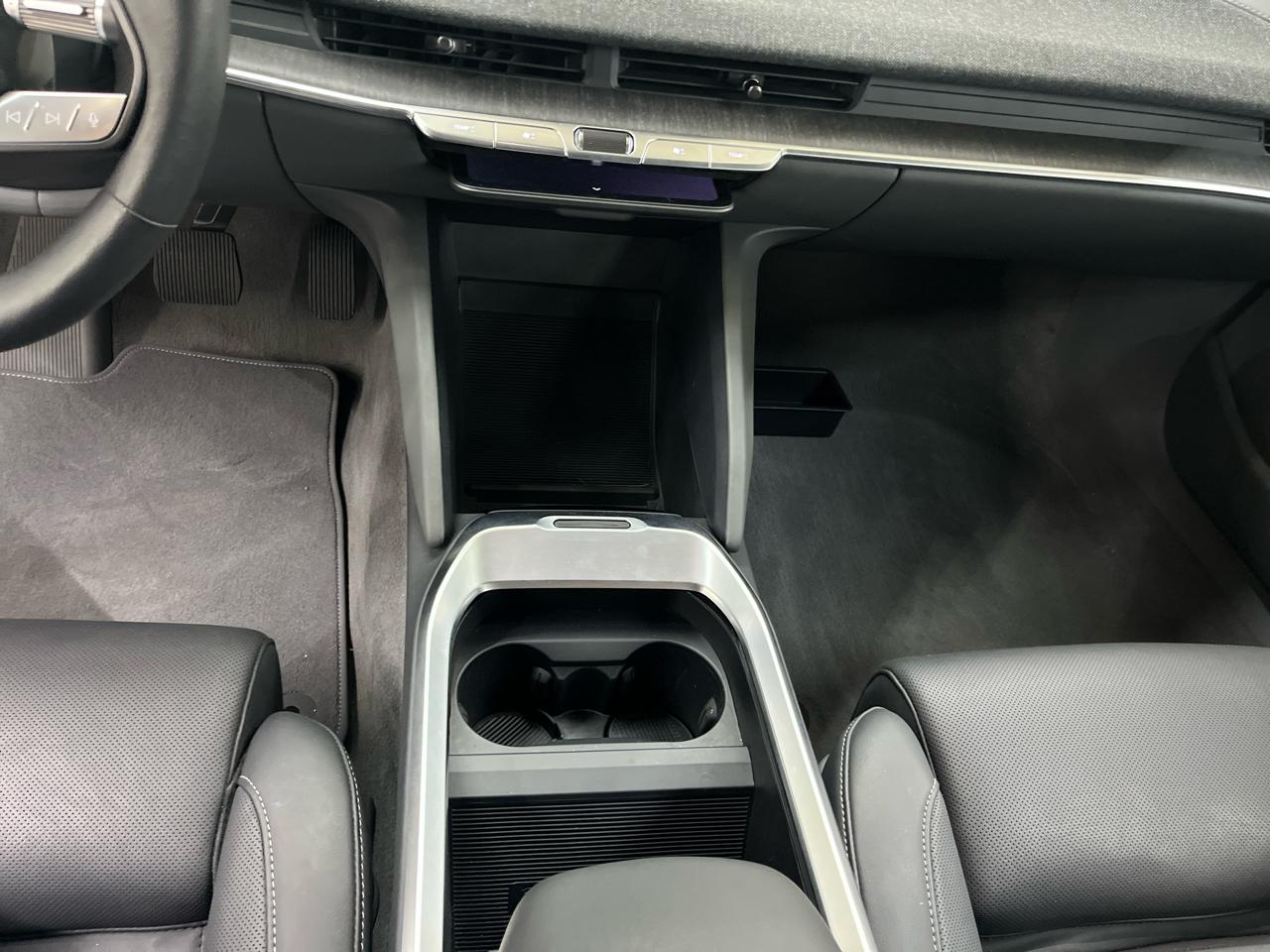 Lucid Air Pure RWD 2025