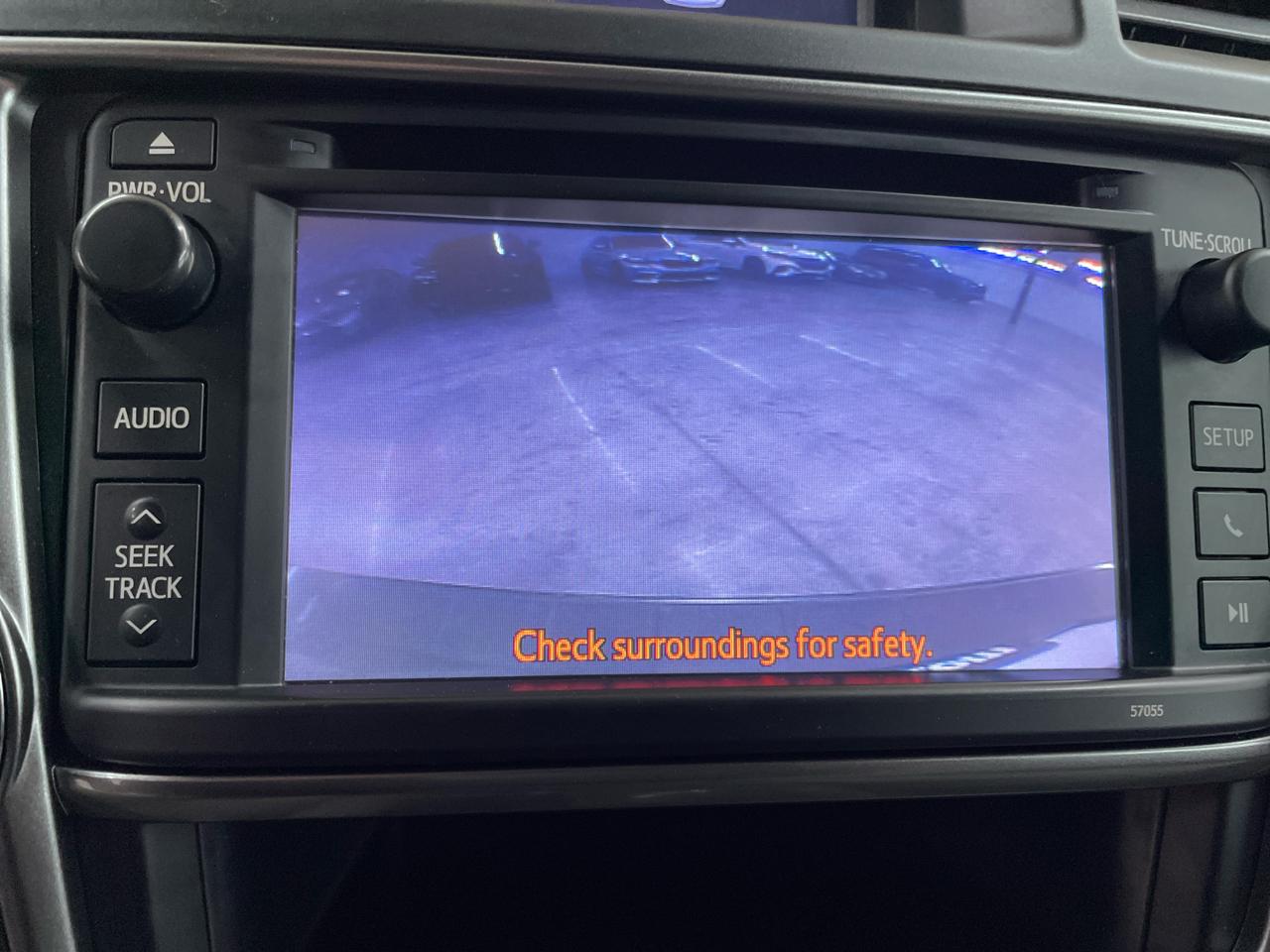 Toyota Highlander FWD 4dr V6 (Natl) 2013