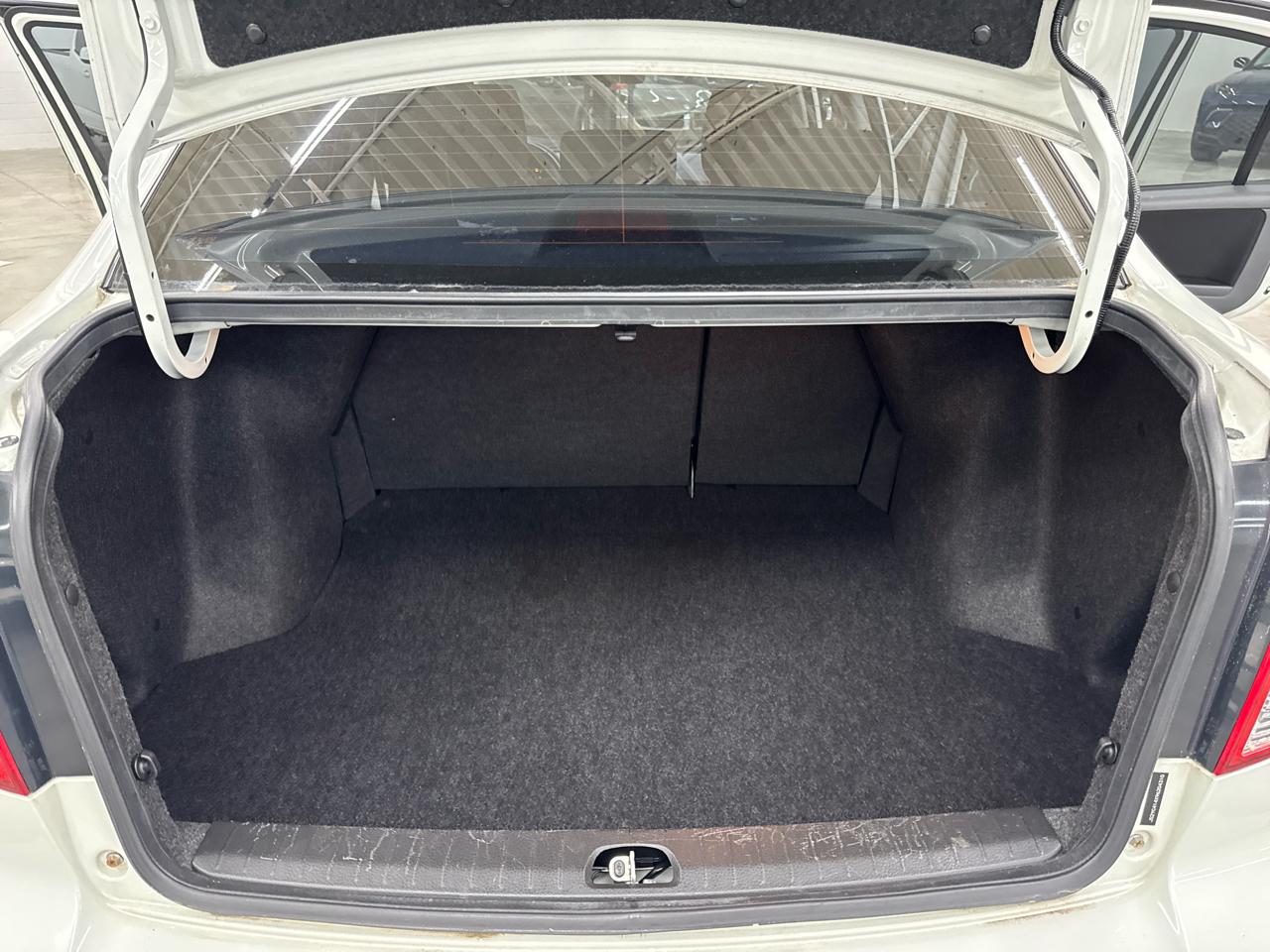 Suzuki SX4 4dr Sdn Man Sport FWD 2009