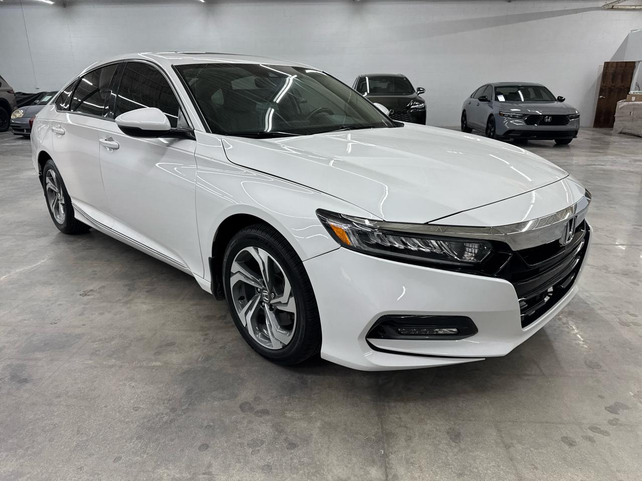 Honda Accord Sedan EX-L 2.0T Auto 2019