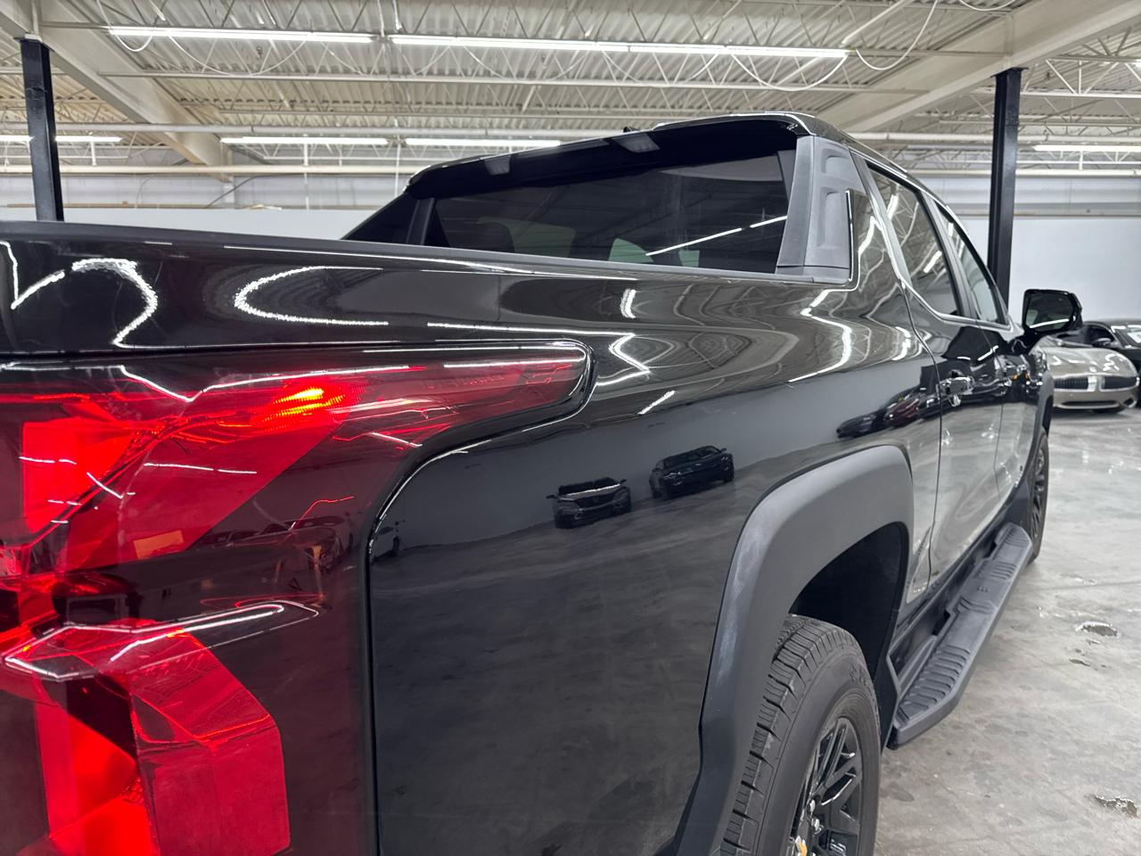 Chevrolet Silverado EV e4WD Crew Cab Work Truck w/4WT 2024