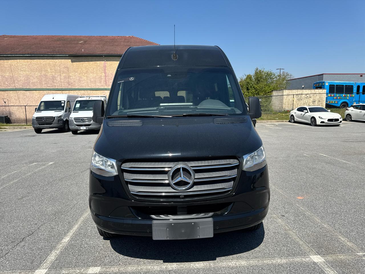 Mercedes-Benz Sprinter Passenger Van 2500 High Roof V6 170" RWD 2020