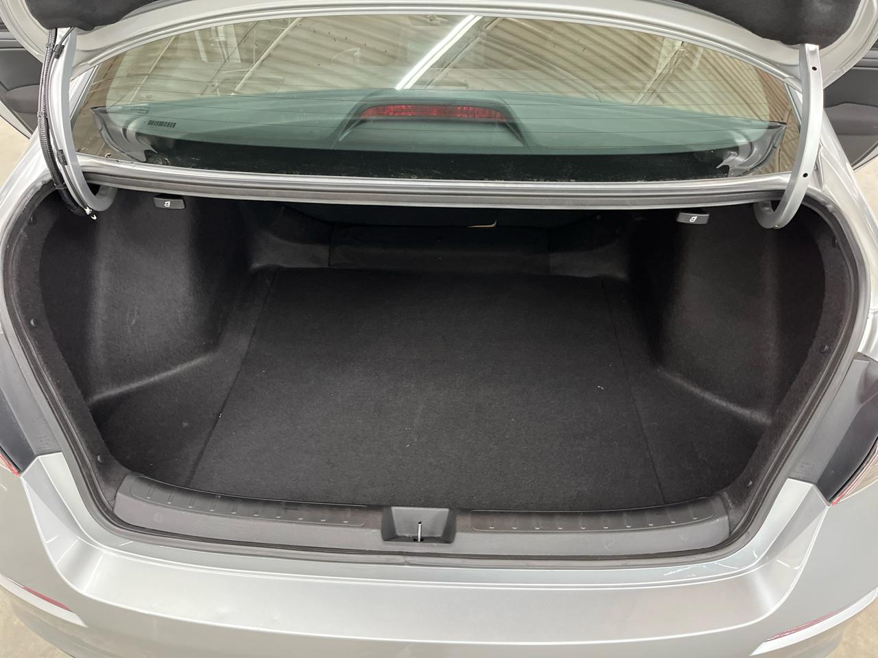 Honda Civic Sedan Hybrid Sport CVT 2025