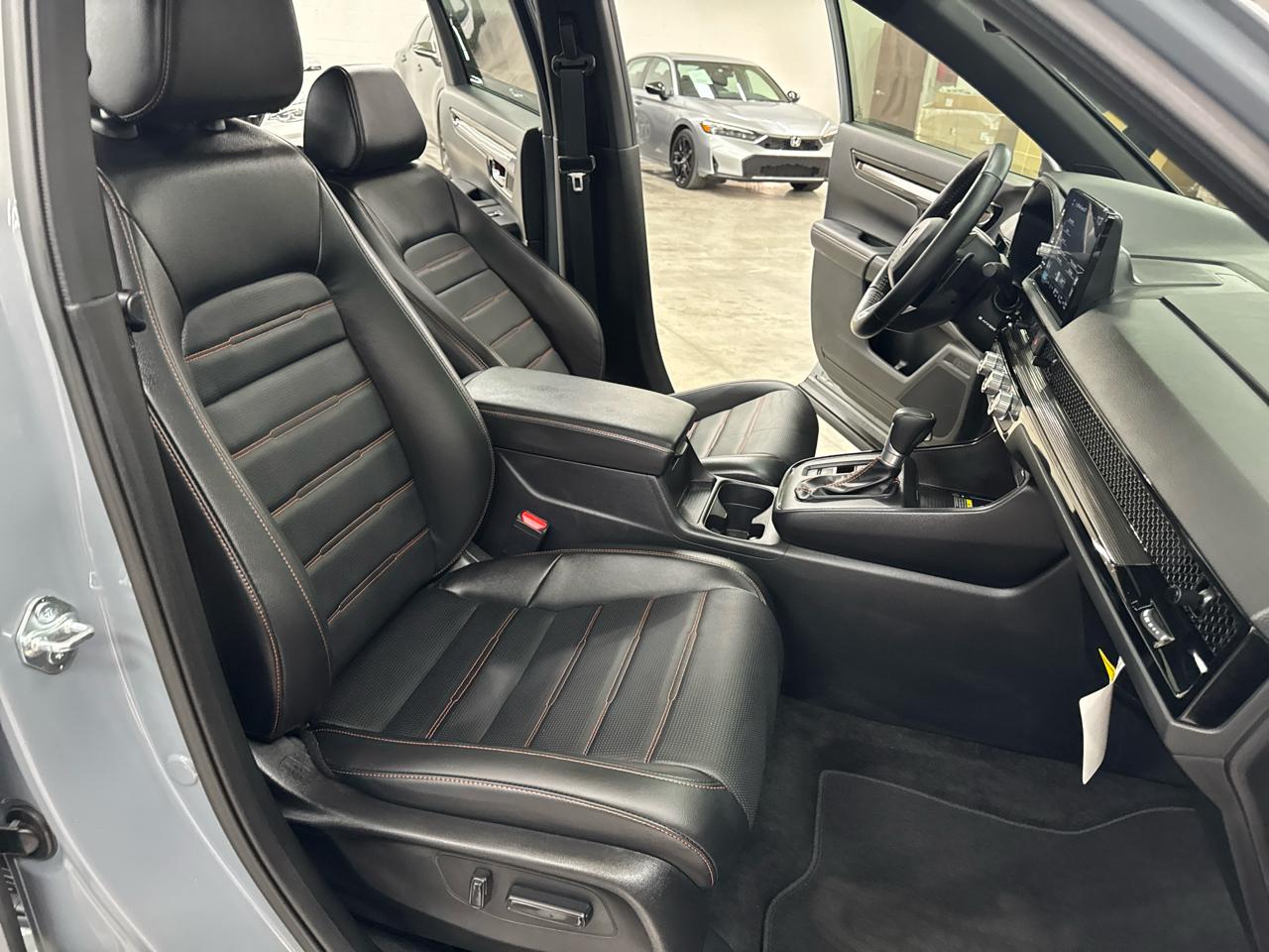 Honda CR-V Hybrid Sport Touring AWD 2025