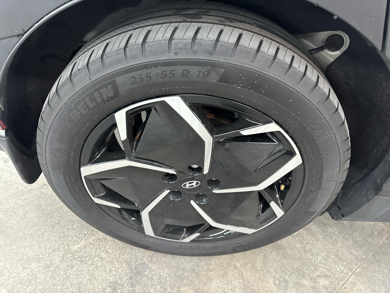 Hyundai Ioniq 5 SEL RWD 2024