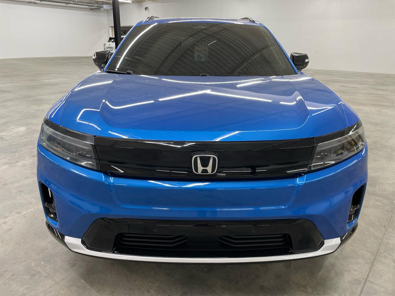 Honda Prologue Touring 2WD 2024