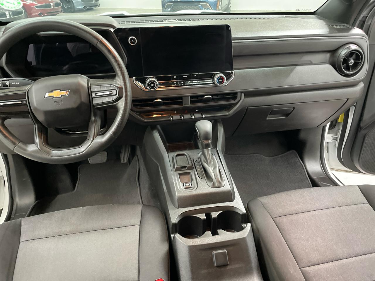 Chevrolet Colorado 2WD Crew Cab WT 2023