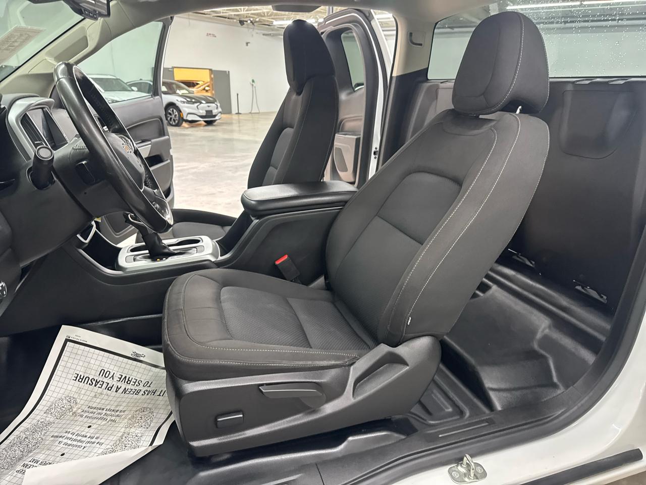 Chevrolet Colorado 2WD Ext Cab 128" LT 2022