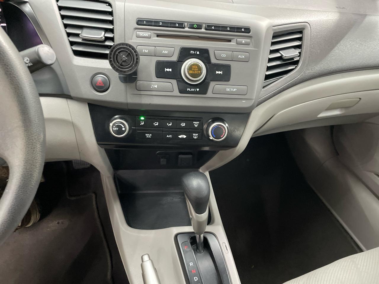 Honda Civic Sdn 4dr Auto LX 2012