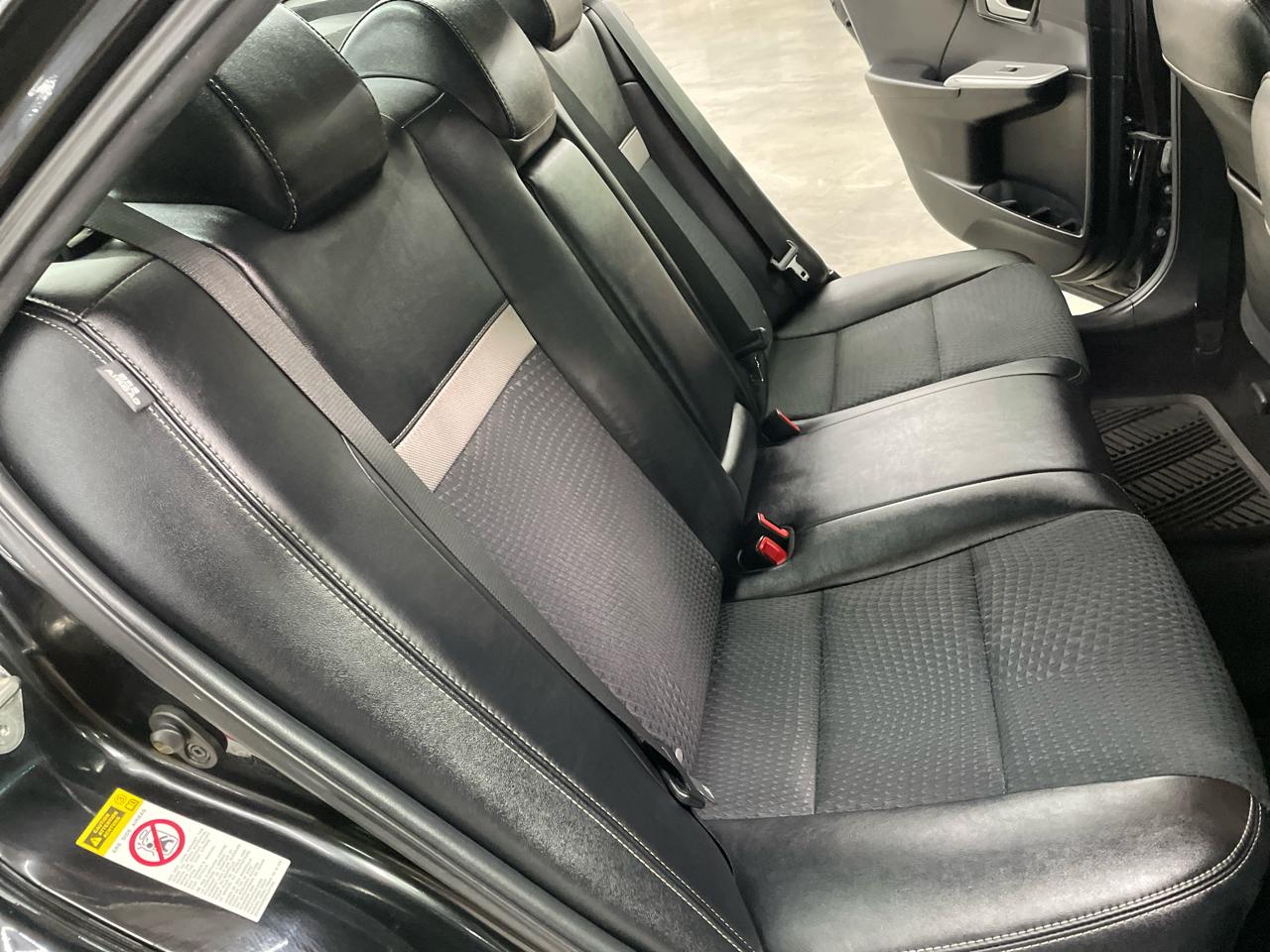 Toyota Camry SE 2014