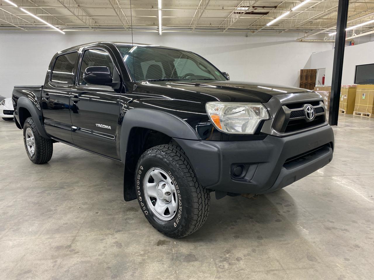 Toyota Tacoma 4WD Double Cab V6 MT (Natl) 2014