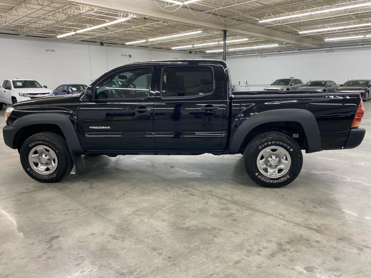 Toyota Tacoma 4WD Double Cab V6 MT (Natl) 2014