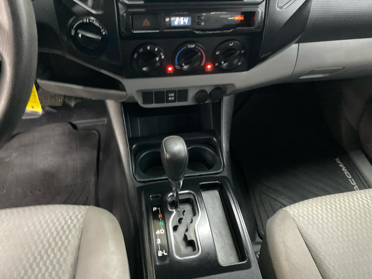 Toyota Tacoma 4WD Double Cab V6 MT (Natl) 2014