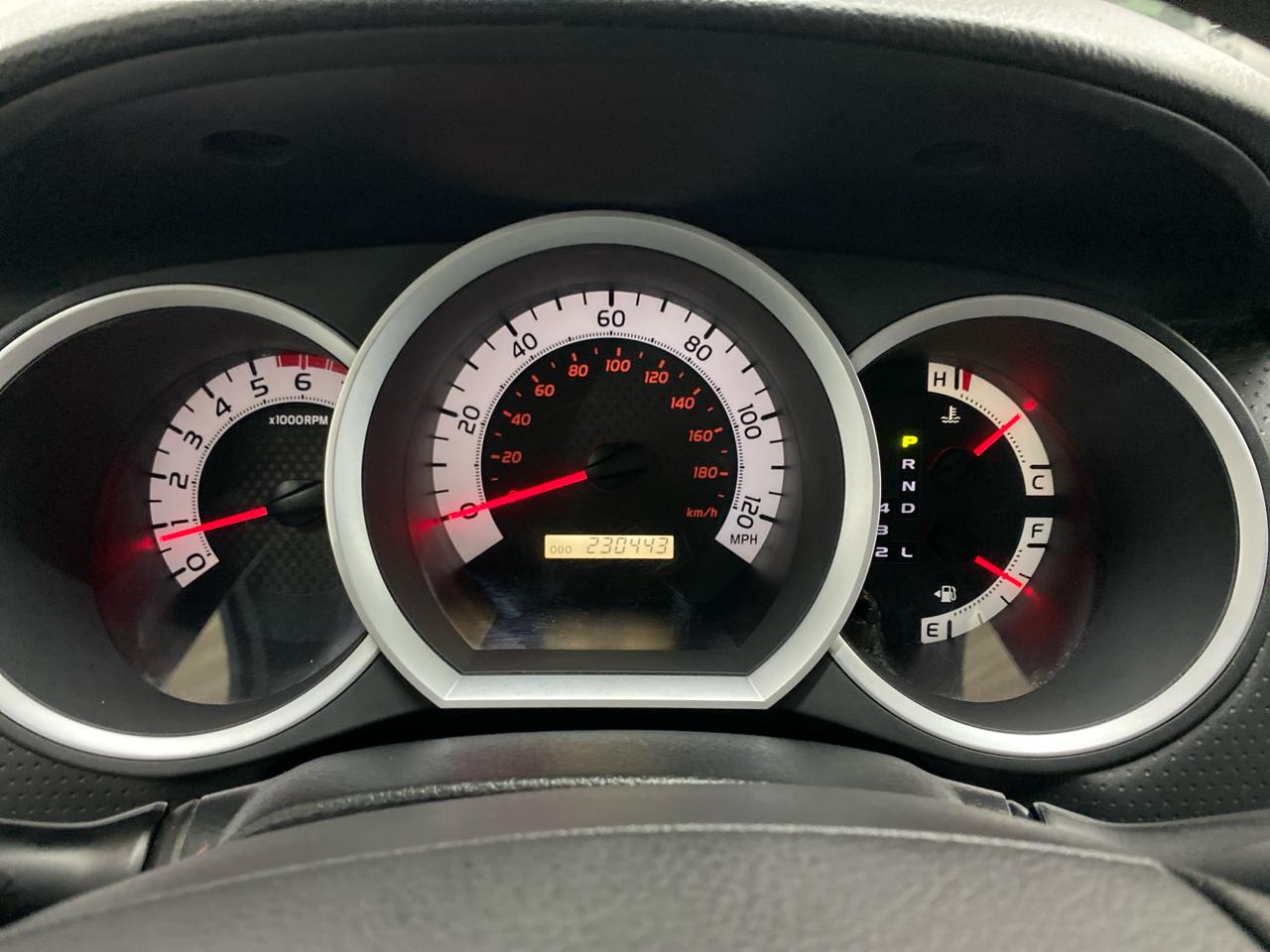 Toyota Tacoma 4WD Double Cab V6 MT (Natl) 2014