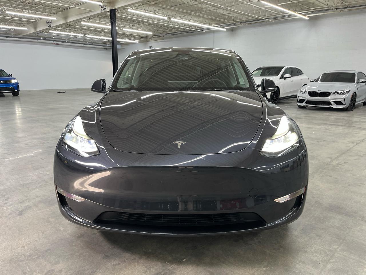 Tesla Model Y Long Range AWD 2024