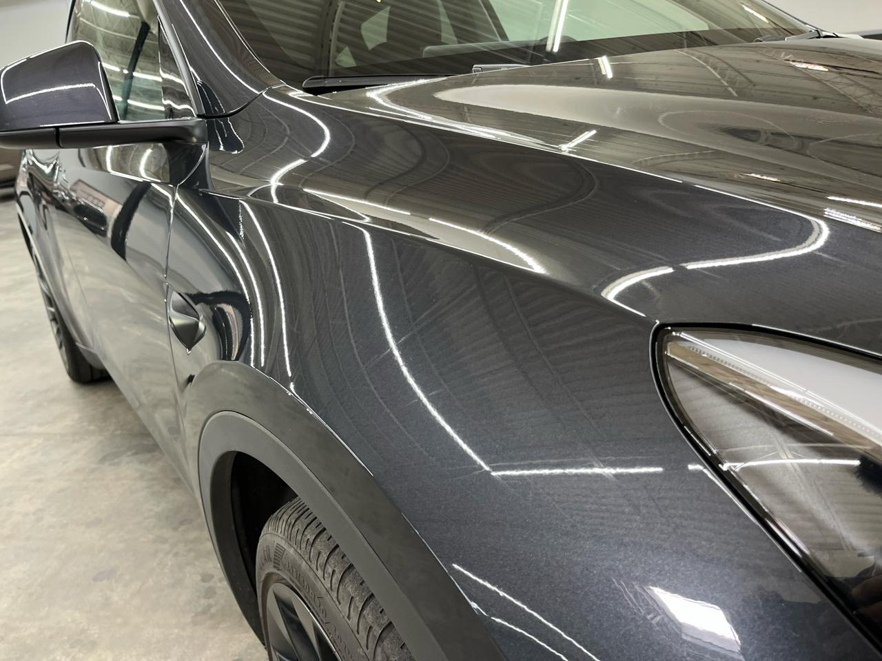 Tesla Model Y Long Range AWD 2024