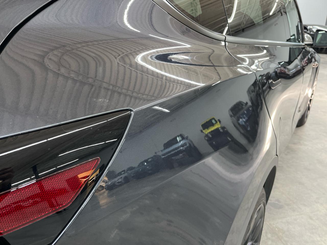 Tesla Model Y Long Range AWD 2024