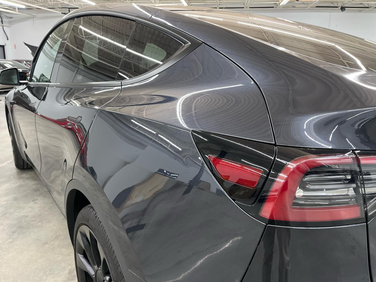 Tesla Model Y Long Range AWD 2024