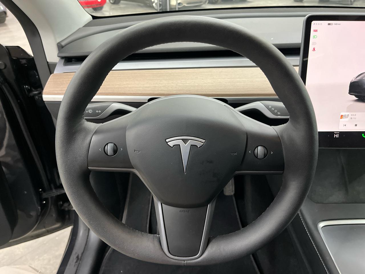 Tesla Model Y Long Range AWD 2024