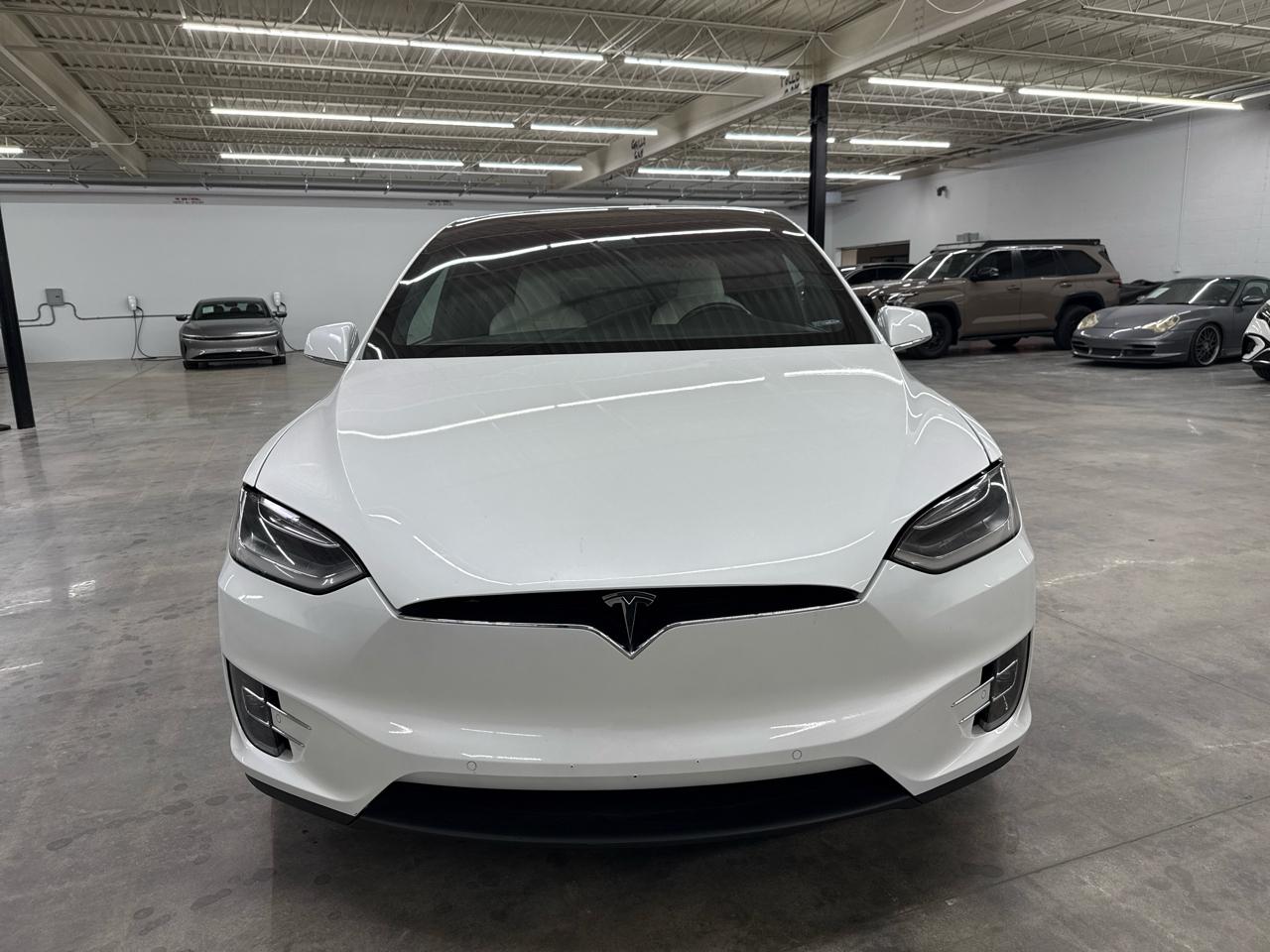 Tesla Model X 75D 2018