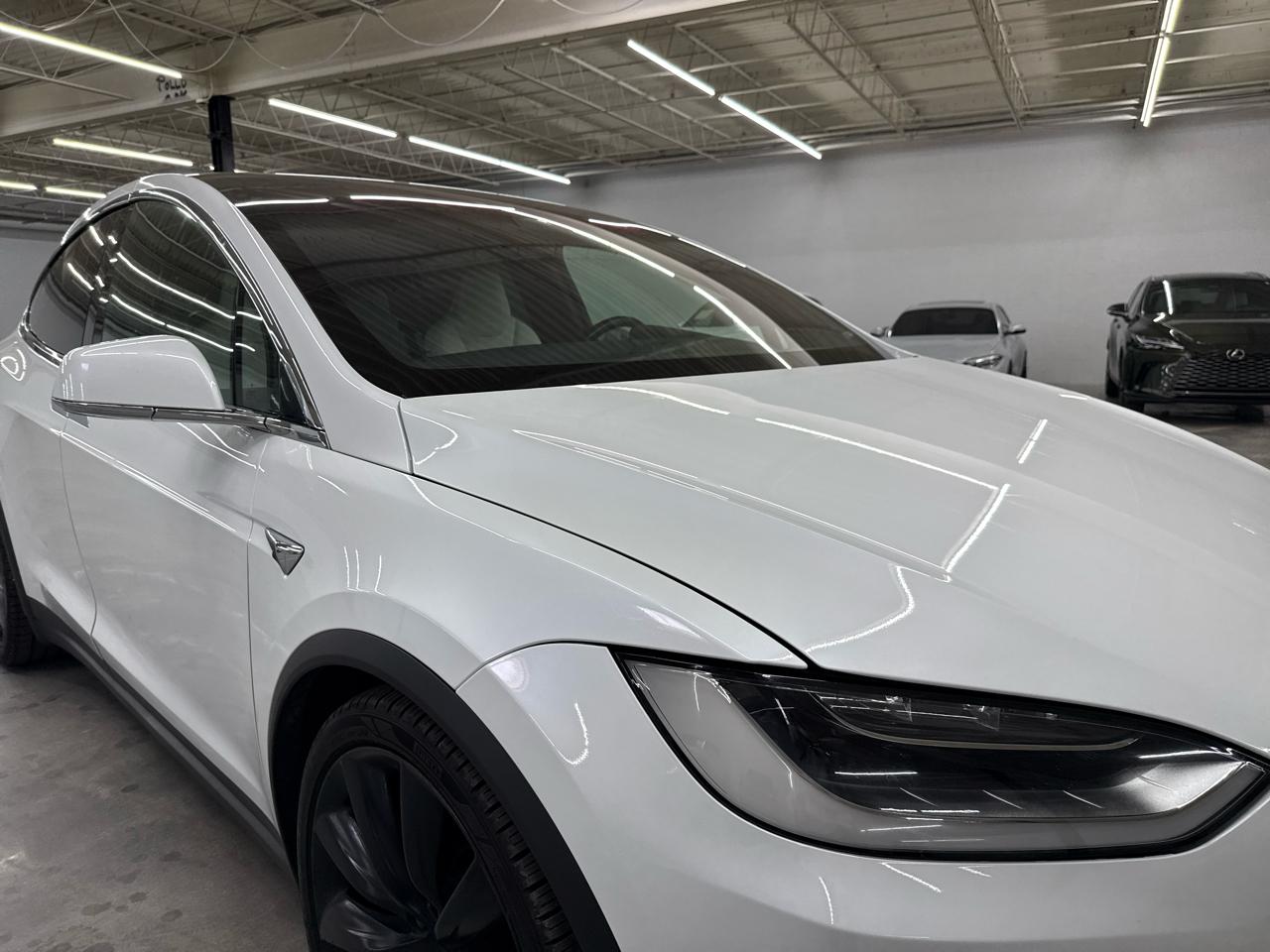 Tesla Model X 75D 2018