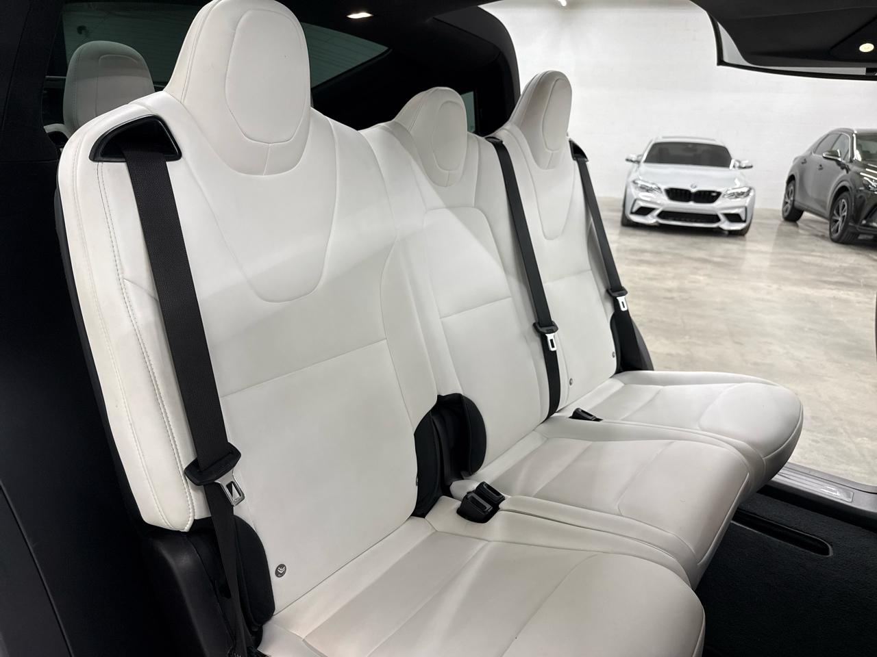 Tesla Model X 75D 2018