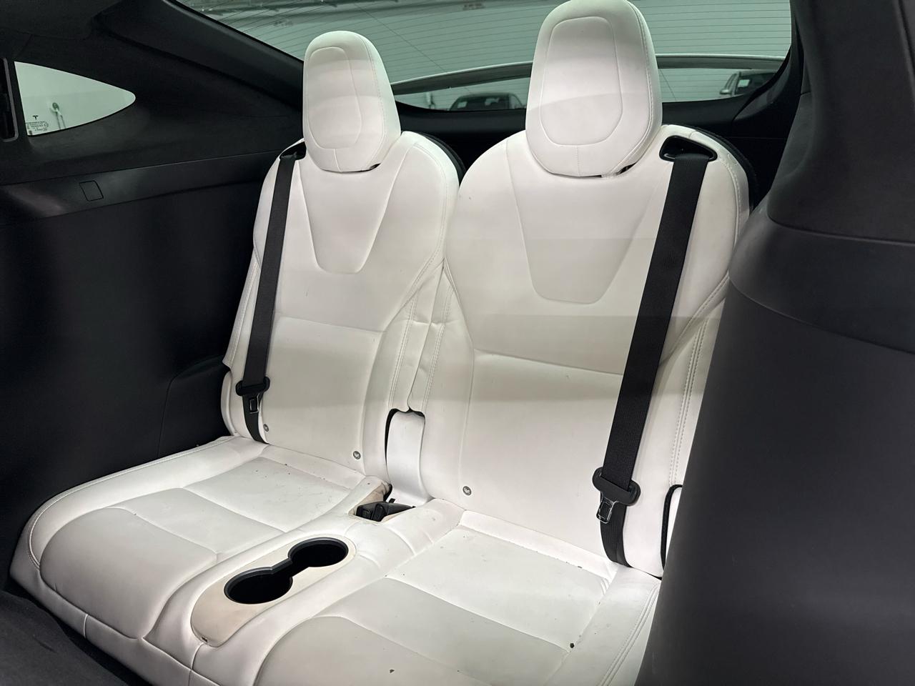 Tesla Model X 75D 2018