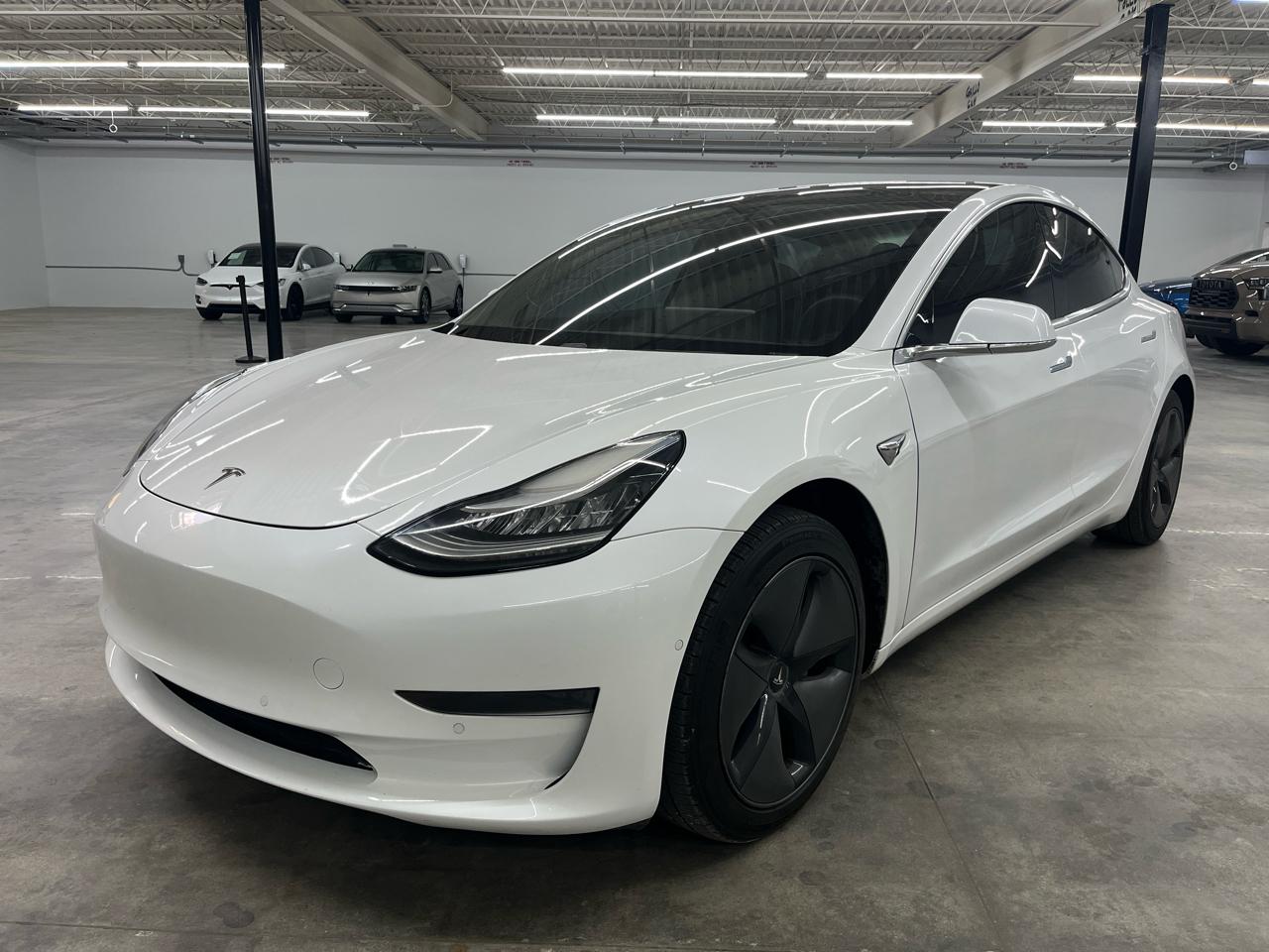 Tesla Model 3 Standard Range Plus RWD 2020