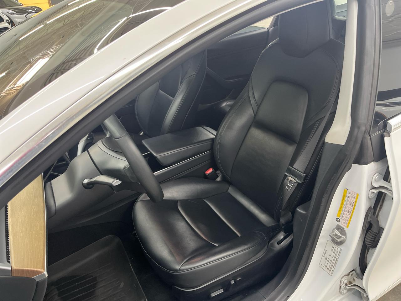 Tesla Model 3 Standard Range Plus RWD 2020