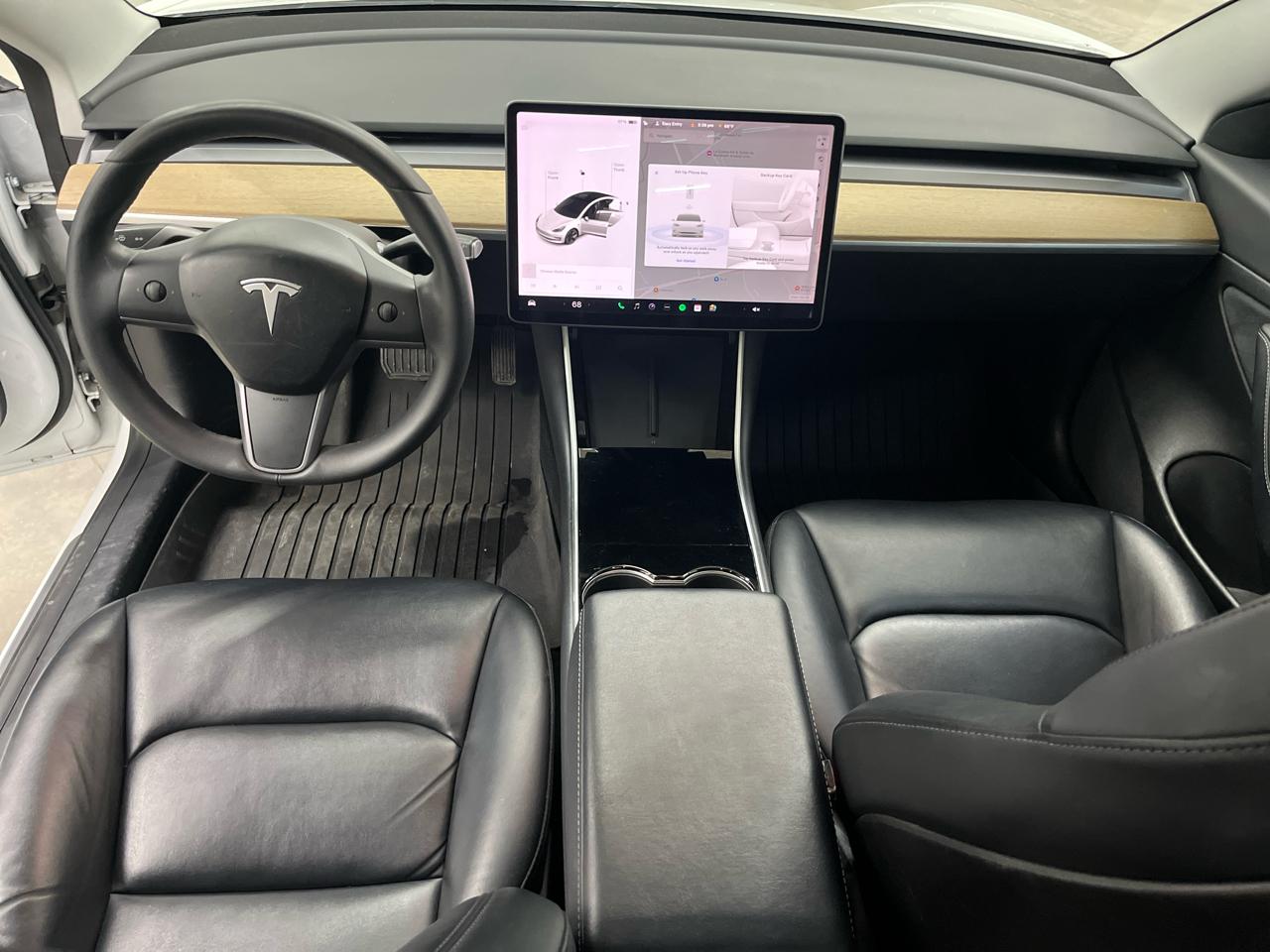 Tesla Model 3 Standard Range Plus RWD 2020