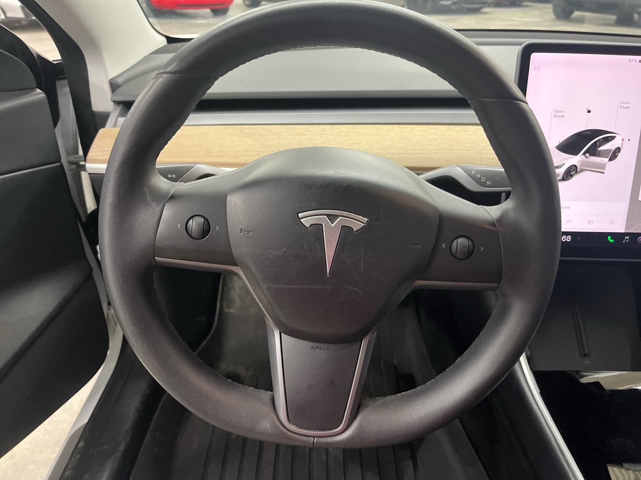 Tesla Model 3 Standard Range Plus RWD 2020