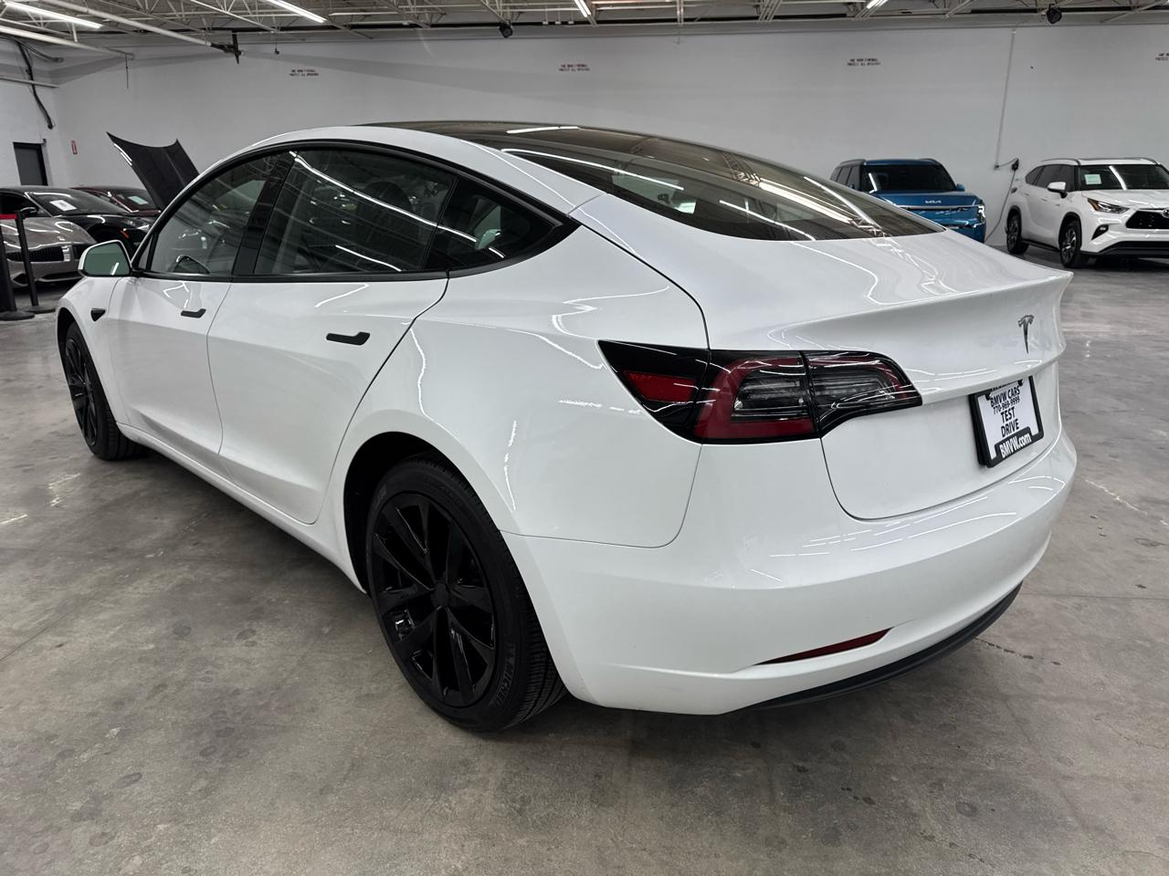 Tesla Model 3 Standard Range Plus RWD 2023