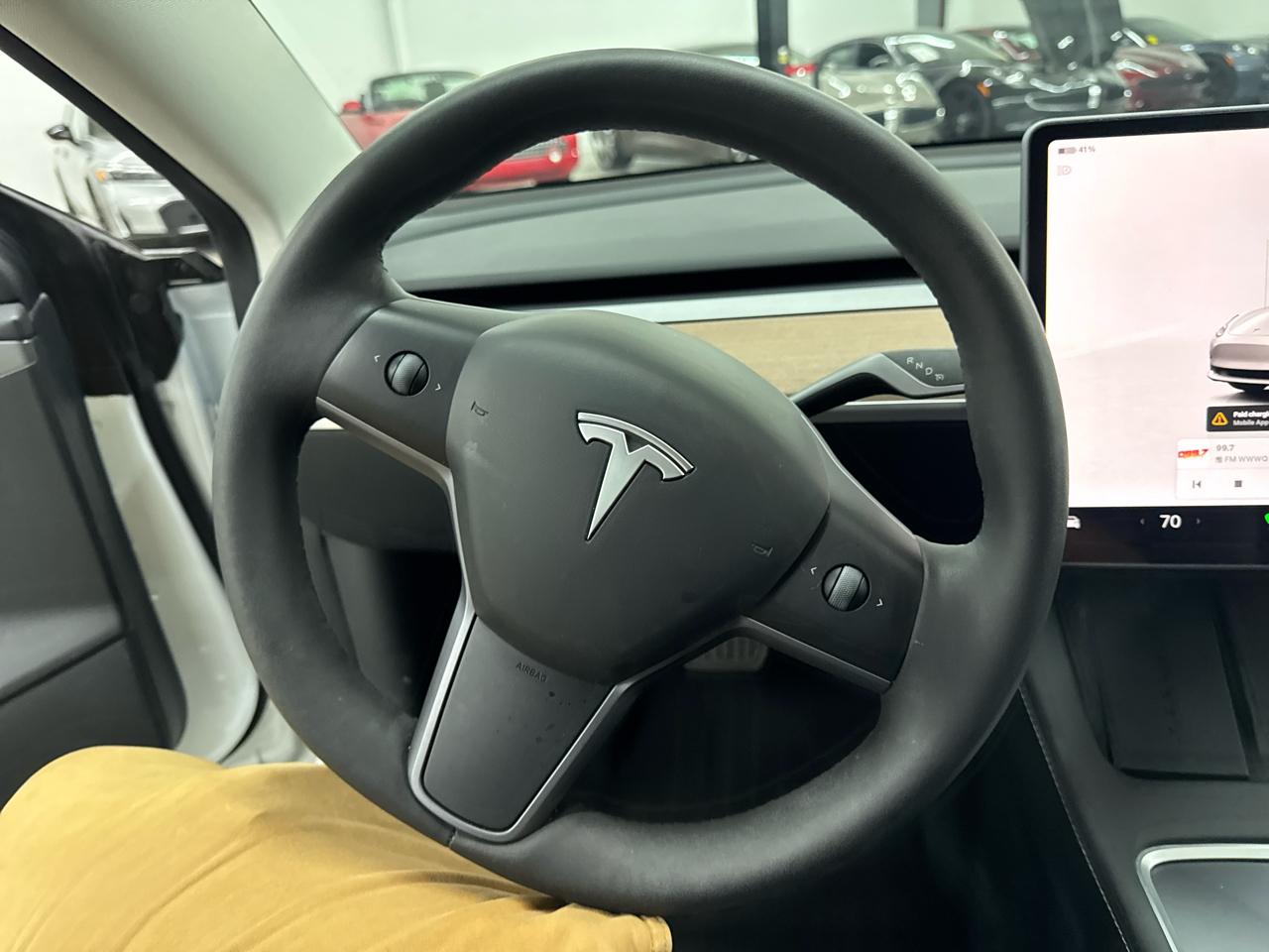 Tesla Model 3 Standard Range Plus RWD 2023