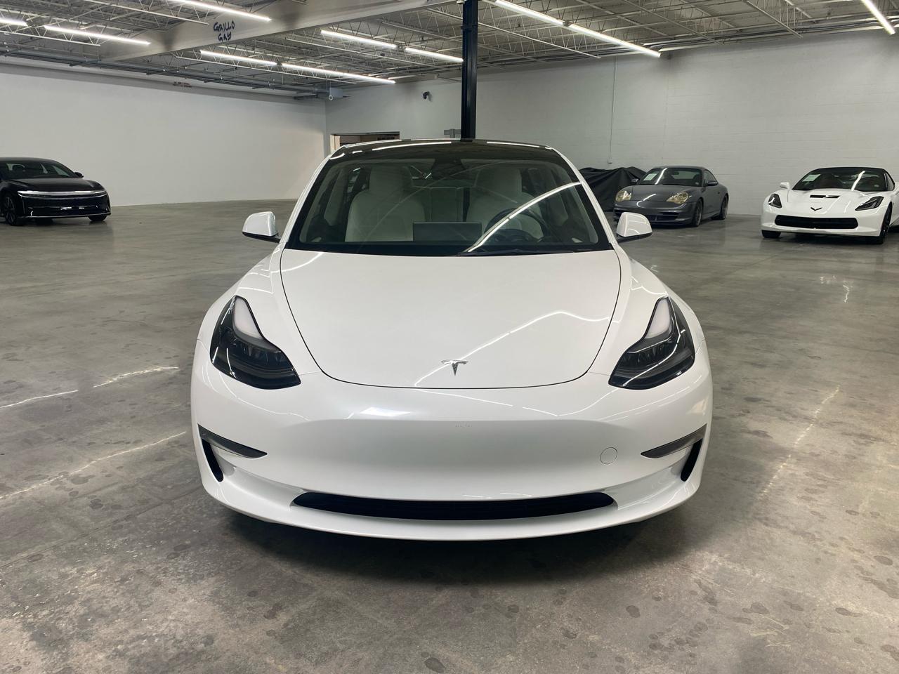 Tesla Model 3 Standard Range Plus RWD 2023