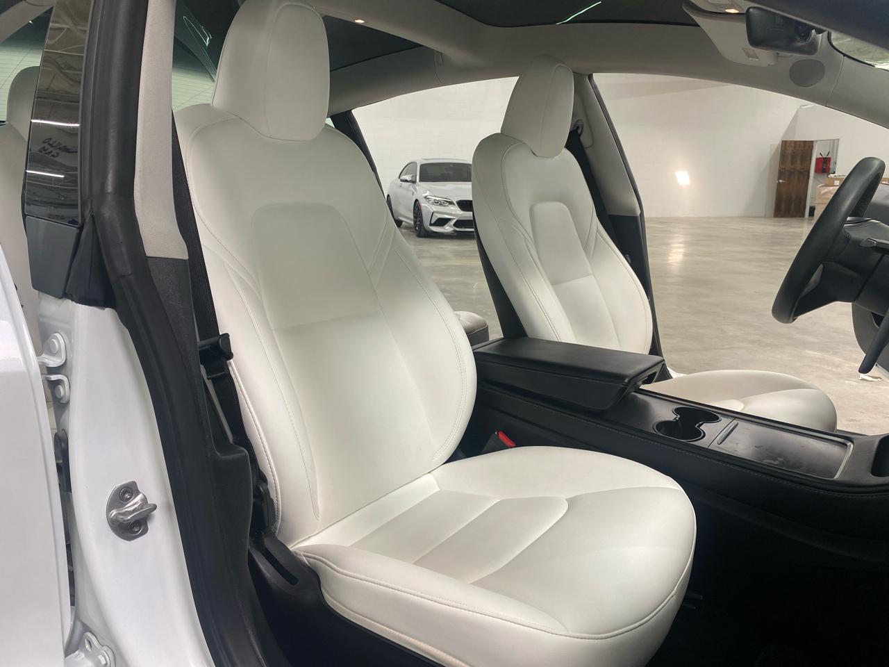 Tesla Model 3 Standard Range Plus RWD 2023