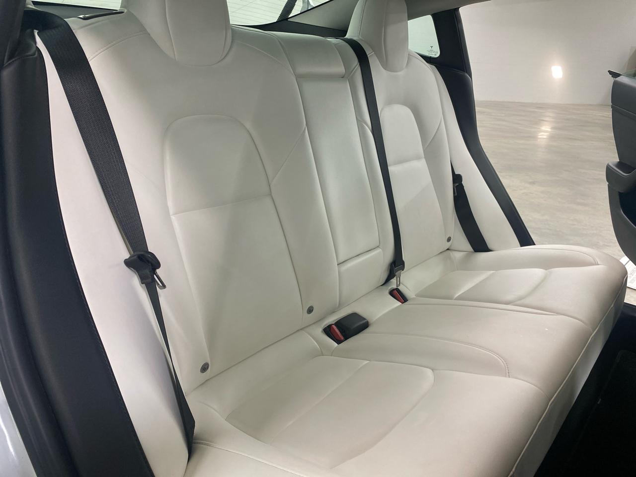 Tesla Model 3 Standard Range Plus RWD 2023