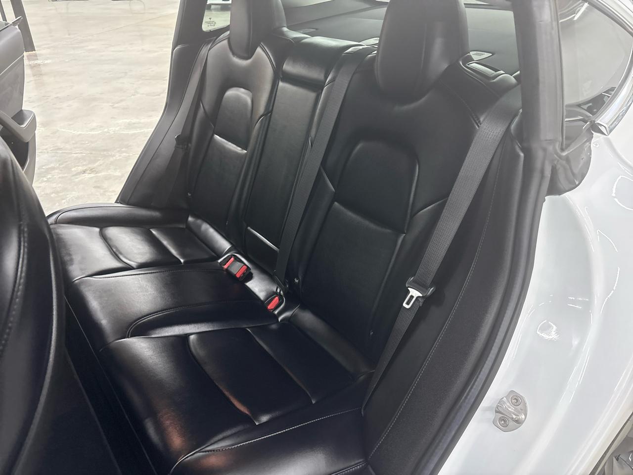 Tesla Model 3 Long Range RWD 2018
