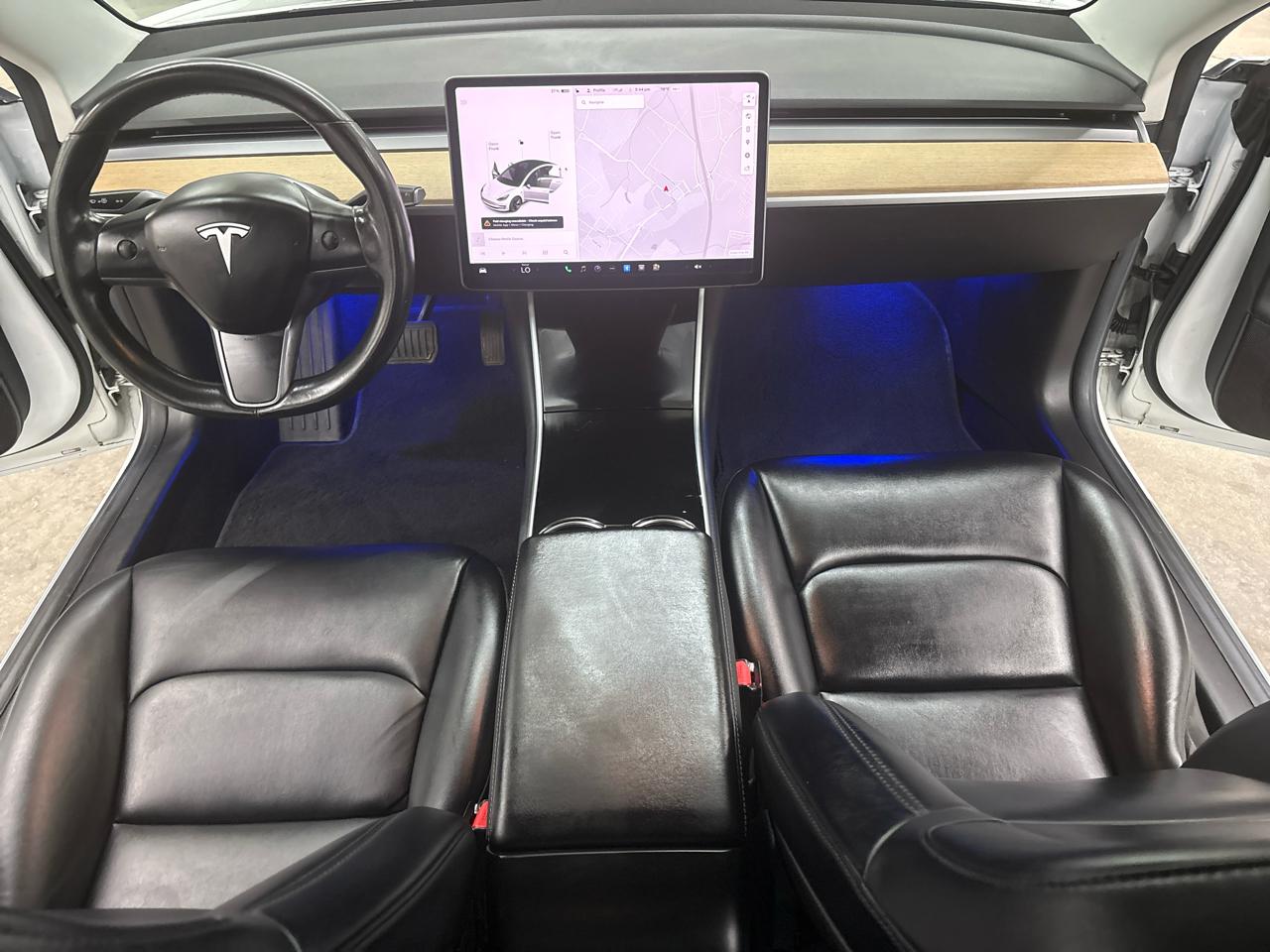 Tesla Model 3 Long Range RWD 2018