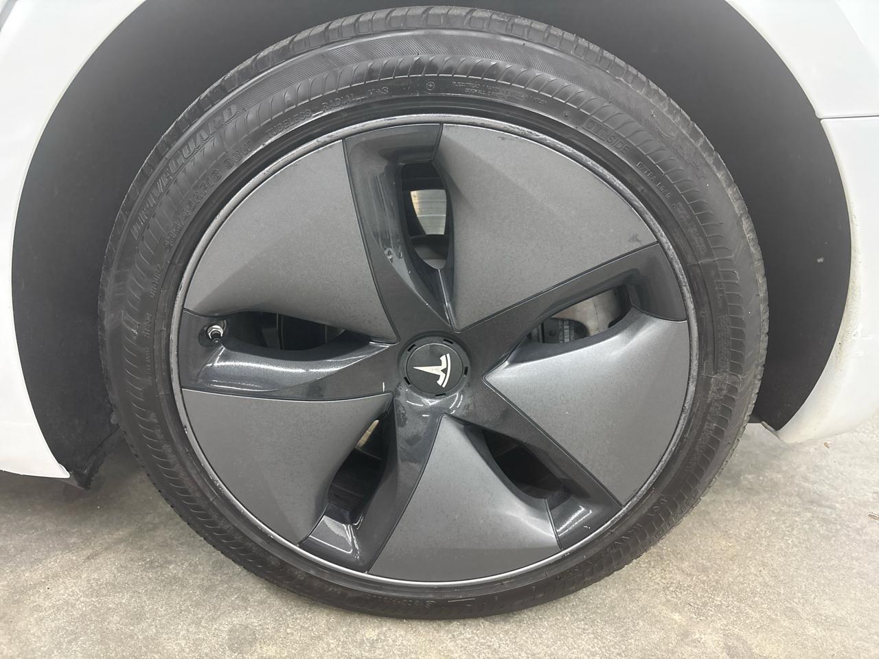Tesla Model 3 Long Range RWD 2018