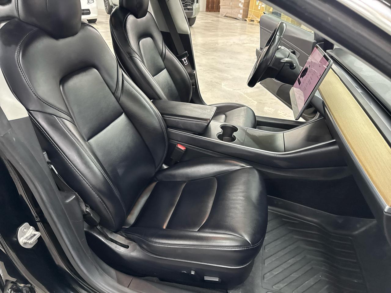 Tesla Model 3 Long Range Battery RWD 2018