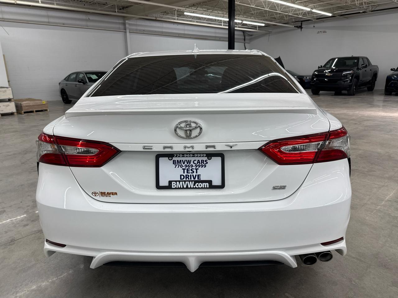 Toyota Camry SE (Natl) 2019