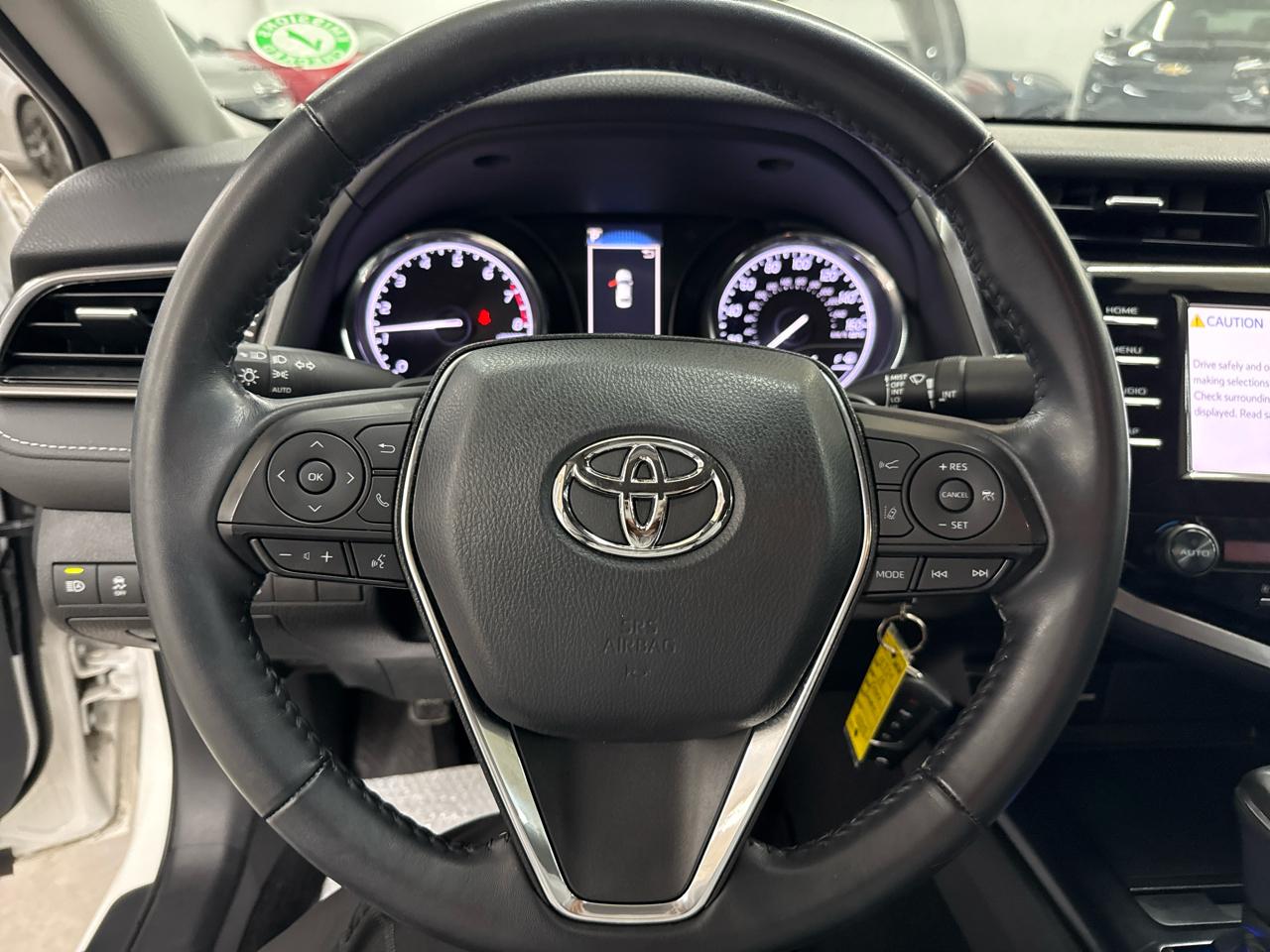 Toyota Camry SE (Natl) 2019