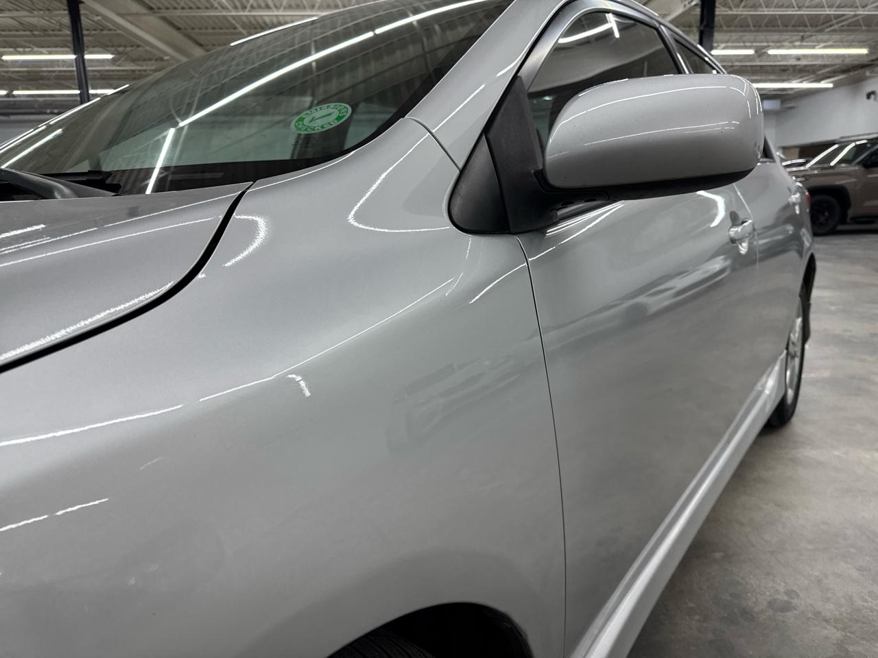 Toyota Corolla 4dr Sdn Auto LE (Natl) 2012