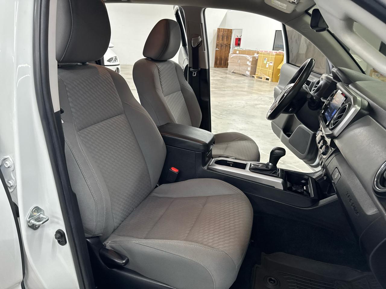 Toyota Tacoma SR5 2023