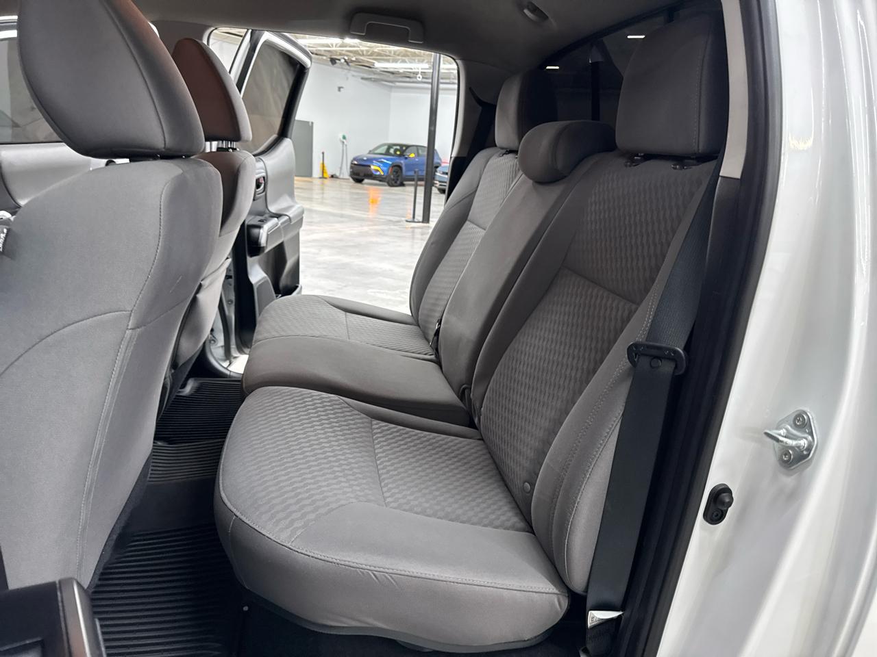 Toyota Tacoma SR5 2023