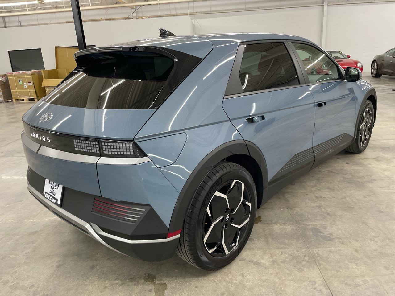 Hyundai Ioniq 5 SE Standard Range 2024