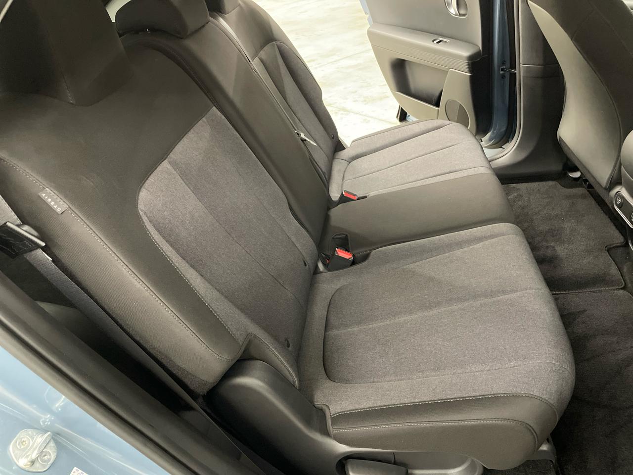 Hyundai Ioniq 5 SE Standard Range 2024