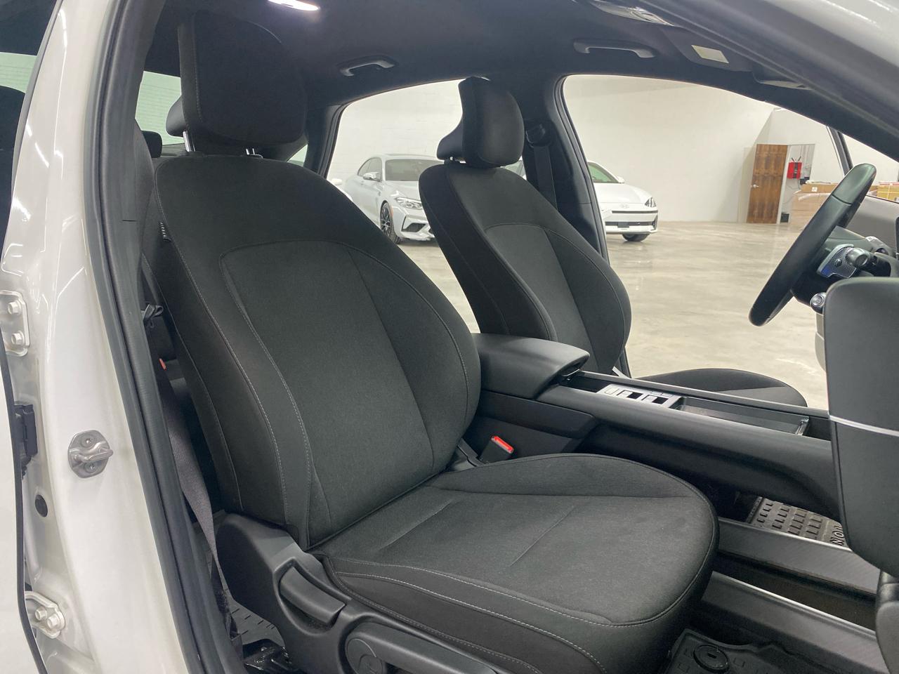 Hyundai Ioniq 6 SE RWD 2024