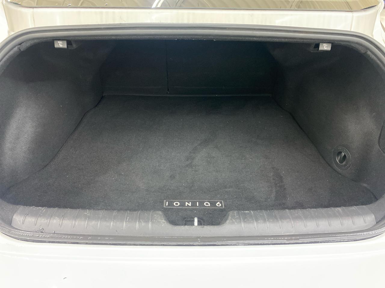 Hyundai Ioniq 6 SE RWD 2024