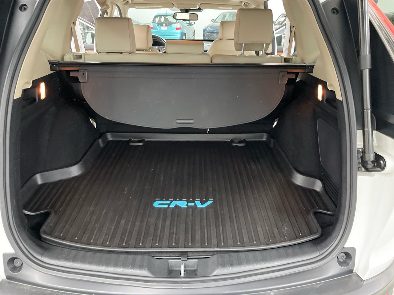 Honda CR-V Hybrid Touring AWD 2022